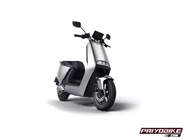 Yadea Electric Scooter